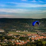 Gleitschirmflieger in Haselbach