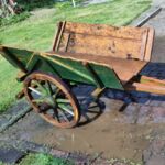 Kuhwagen (beginnende Reinigung)