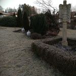 Bildstock im Park vor dem Haus